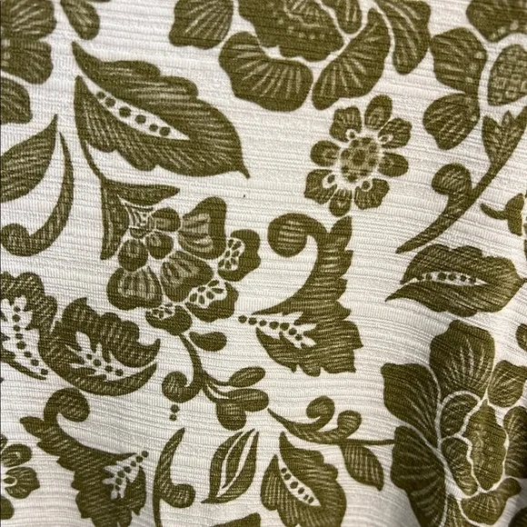 Lane Bryant Green and Cream Short Sleeve  swing Tee size 18/20 2X - Picture 6 of 6